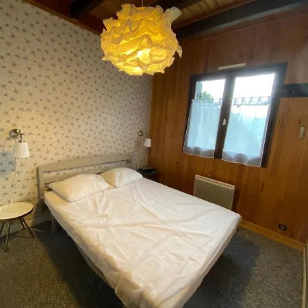 Spacieux, 9 Personnes, 3 Chambres, 1 Mezzanine - Ara101